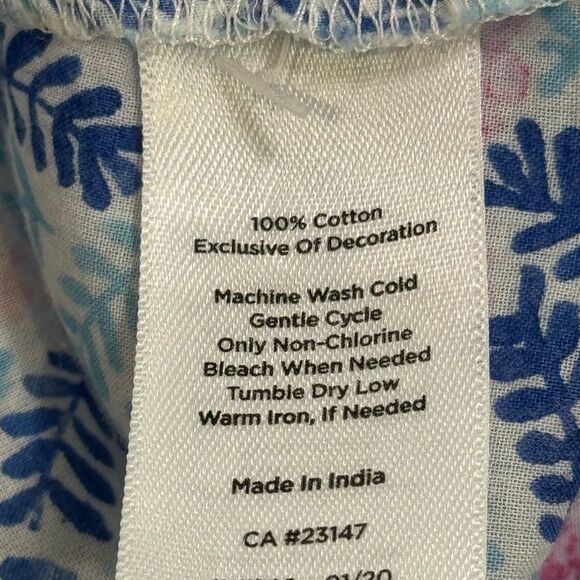 TALBOTS FLORAL SHIRT. - Picture 8 of 8